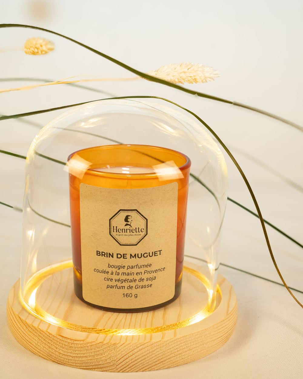 Lily of the Valley Sprig Candle, bougie parfumée artisanale en cire végétale Henriette, fabriquée à la main en Provence : Brin de Muguet ✨ Une bouffée de fraîcheur végétale, toute en délicatesse.