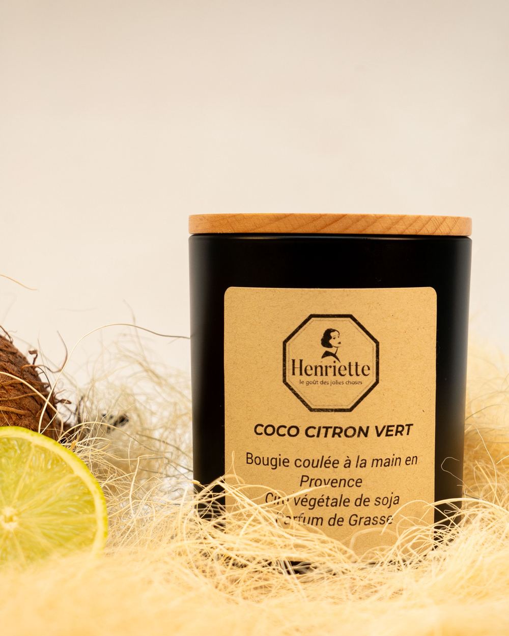 Bougie Coco-Citron vert, bougie parfumée artisanale en cire végétale Henriette, fabriquée à la main en Provence : Coco Citron Vert ✨ Un souffle de fraîcheur estivale à tout moment.