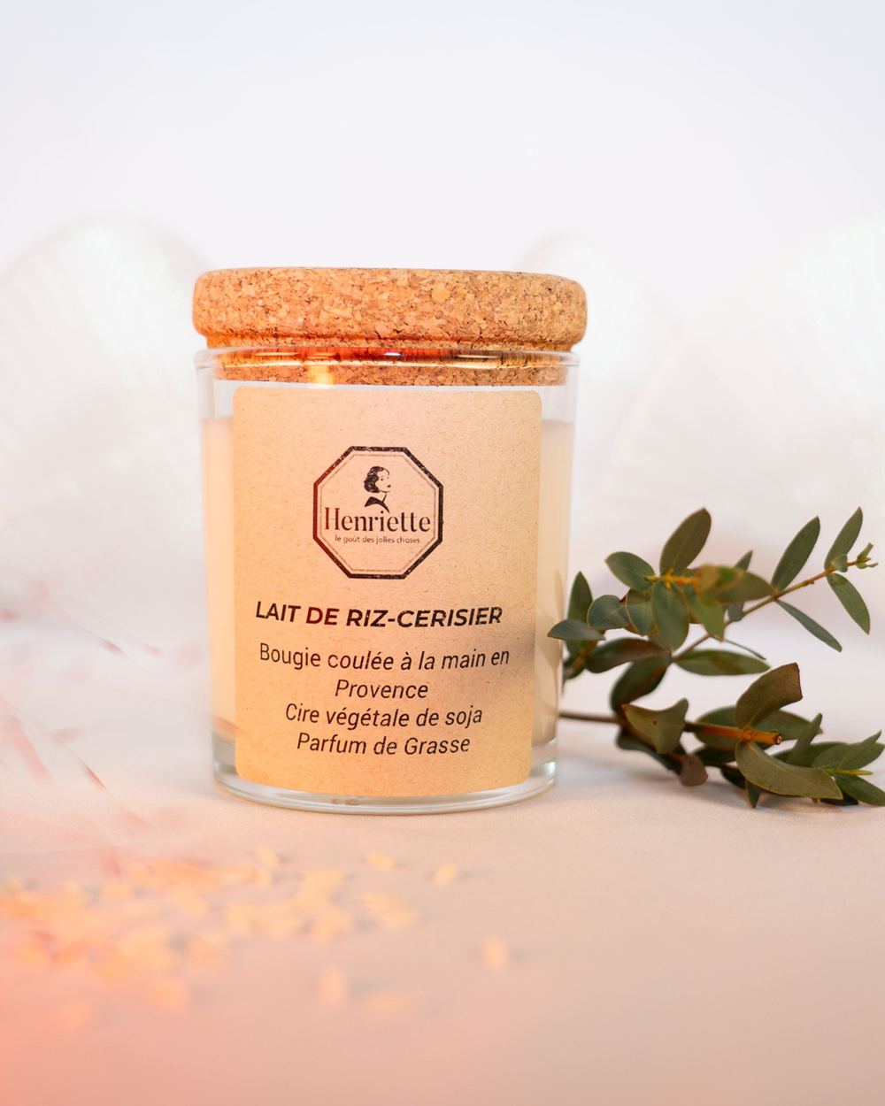 Bougie Lait de Riz - Cerisier, bougie parfumée artisanale en cire végétale Henriette, fabriquée à la main en Provence : Lait de Riz Cerisier ✨ Une senteur douce et gourmande, qui invite à la détente